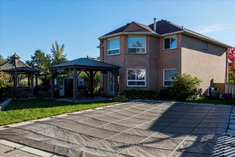 Photo 35 at 21 Barwick Drive, West Bayfield, Barrie