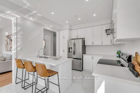 Photo 9 at 58 Belmont Drive, Newcastle, Clarington