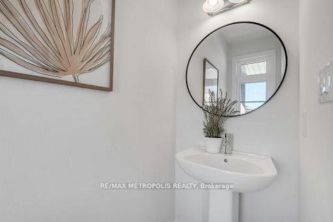 Photo 18 at 58 Belmont Drive, Newcastle, Clarington