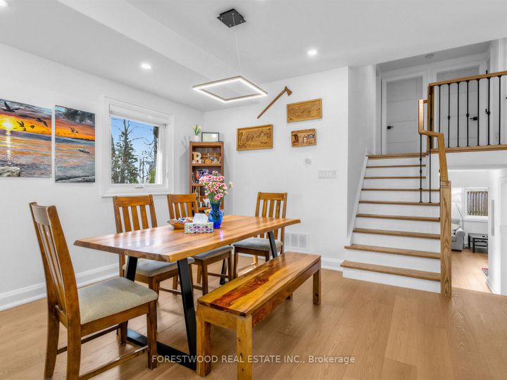 Photo 6 at 2185 Wyton Court, Lakeview, Mississauga