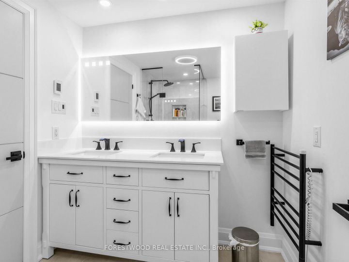 Photo 23 at 2185 Wyton Court, Lakeview, Mississauga