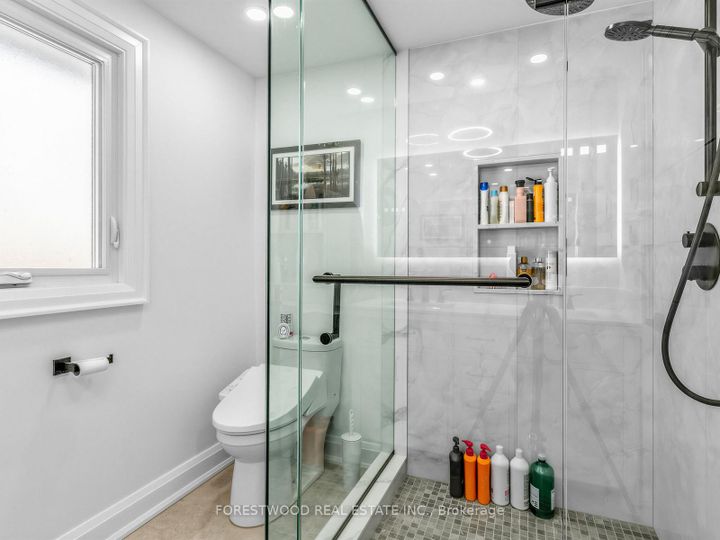 Photo 24 at 2185 Wyton Court, Lakeview, Mississauga