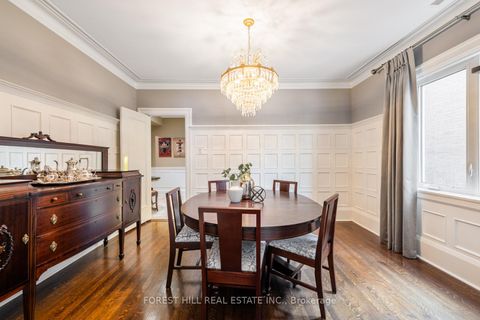 Photo 10 at 2 - 11A Clarendon Avenue, Casa Loma, Toronto