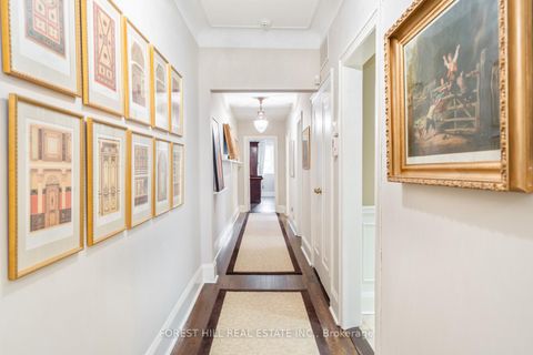 Photo 16 at 2 - 11A Clarendon Avenue, Casa Loma, Toronto