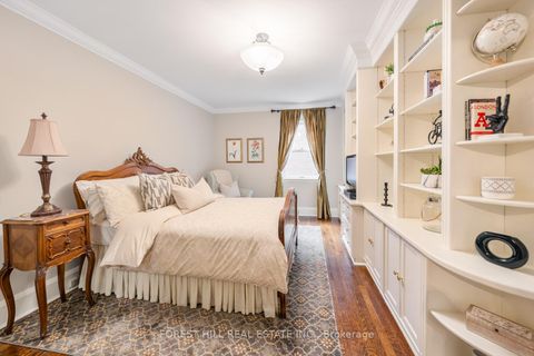 Photo 17 at 2 - 11A Clarendon Avenue, Casa Loma, Toronto