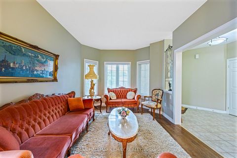 Photo 2 at 66 Penvill Trail, Ardagh, Barrie