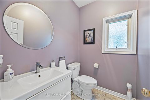 Photo 10 at 66 Penvill Trail, Ardagh, Barrie