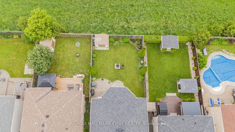 Photo 30 at 66 Penvill Trail, Ardagh, Barrie