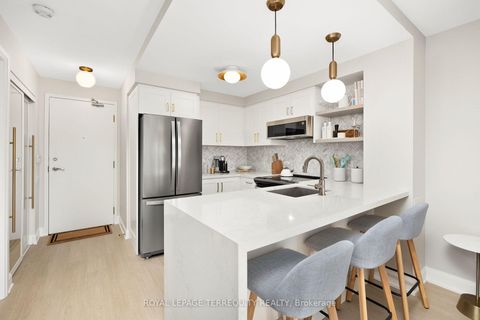 Photo 2 at 1004 - 2191 Yonge Street, Mount Pleasant West, Toronto