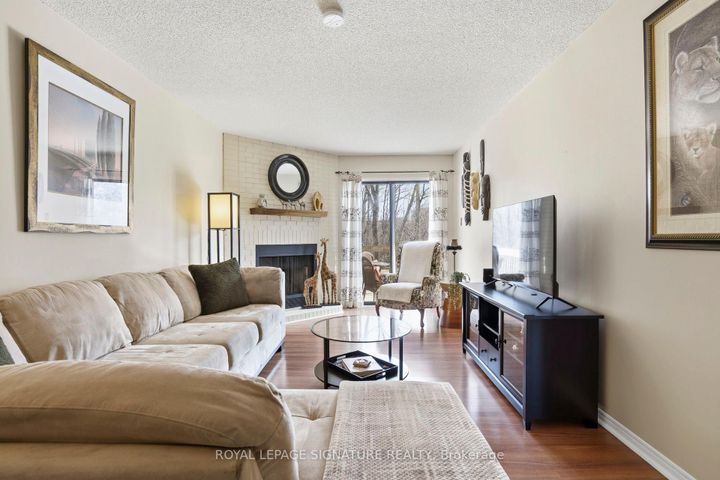 Photo 13 at 18 Webster Way, Georgetown, Halton Hills