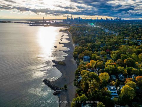 Photo 13 at 2256 Queen Street E, The Beaches, Toronto