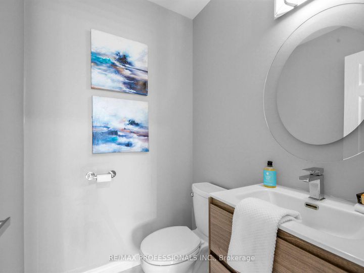 Photo 7 at 23 Mckayfield Road, East York, Toronto