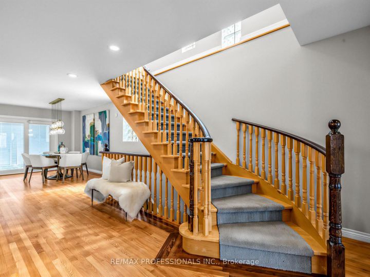 Photo 8 at 23 Mckayfield Road, East York, Toronto