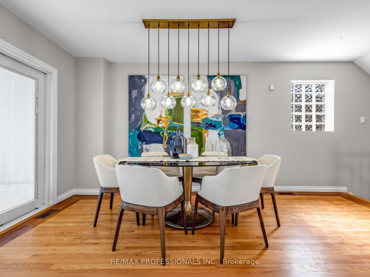 Photo 9 at 23 Mckayfield Road, East York, Toronto