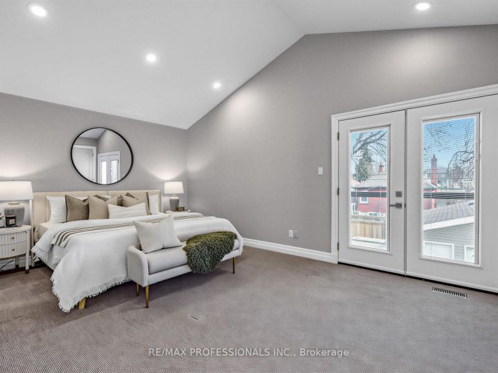 Photo 16 at 23 Mckayfield Road, East York, Toronto