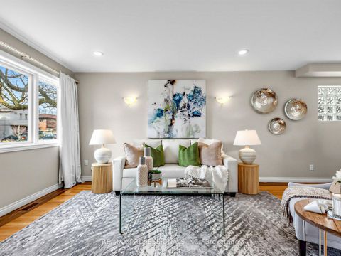 Photo 3 at 23 Mckayfield Road, East York, Toronto