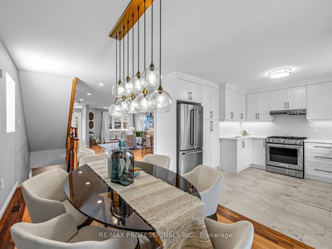 Photo 10 at 23 Mckayfield Road, East York, Toronto