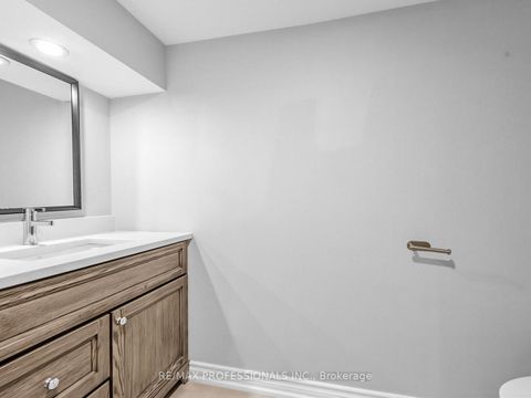 Photo 27 at 23 Mckayfield Road, East York, Toronto