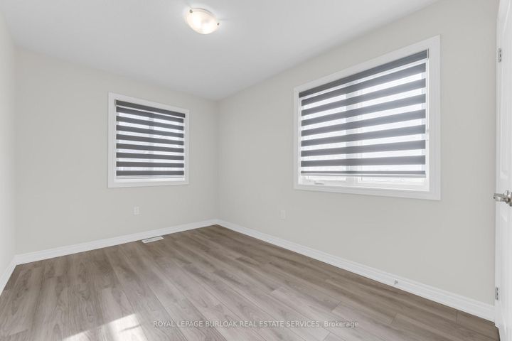 Photo 17 at 36 - 40 Zinfandel Drive, Stoney Creek, Hamilton