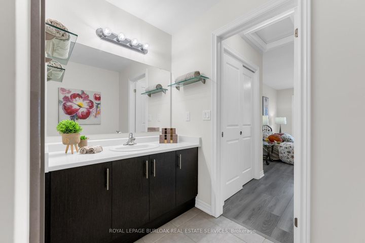 Photo 23 at 36 - 40 Zinfandel Drive, Stoney Creek, Hamilton