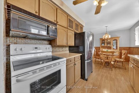 Photo 9 at 144 Merkley Square, Morningside, Toronto