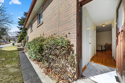 Photo 35 at 144 Merkley Square, Morningside, Toronto