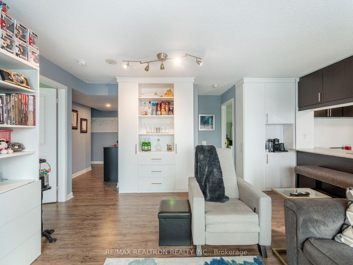 Photo 6 at 2208 - 190 BOROUGH Drive, Bendale, Toronto