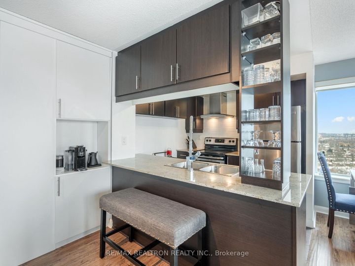 Photo 9 at 2208 - 190 BOROUGH Drive, Bendale, Toronto