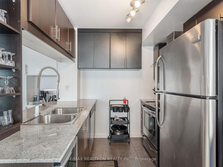 Photo 11 at 2208 - 190 BOROUGH Drive, Bendale, Toronto