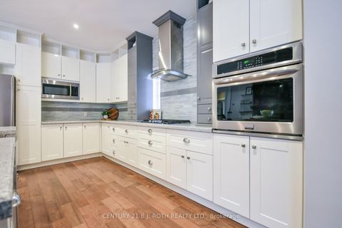 Photo 12 at 684 Park Road, Alcona, Innisfil