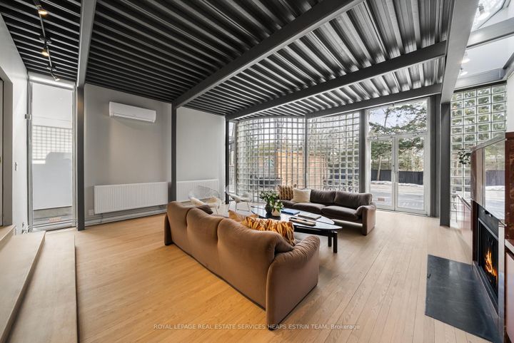 Photo 11 at 335 St Clair Avenue E, Moore Park, Toronto