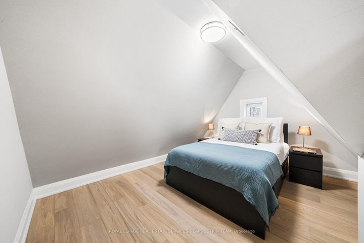 Photo 30 at 335 St Clair Avenue E, Moore Park, Toronto