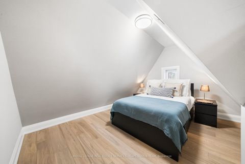 Photo 30 at 335 St Clair Avenue E, Moore Park, Toronto