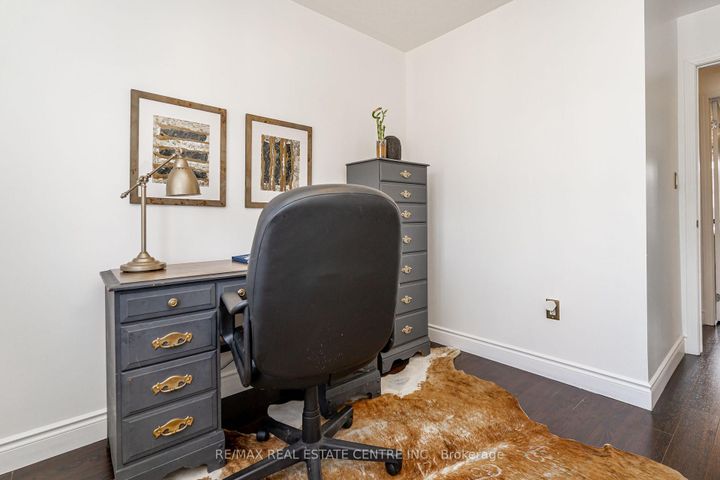 Photo 22 at 84 Vanhorne Close, Northwest Brampton, Brampton