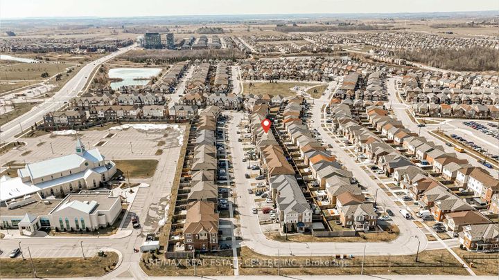 Photo 33 at 84 Vanhorne Close, Northwest Brampton, Brampton