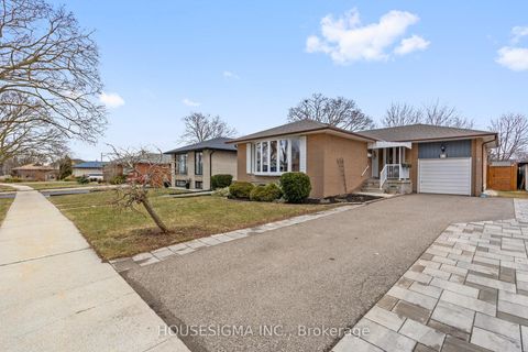Photo 5 at 11 Tynevale Drive, Richview, Toronto
