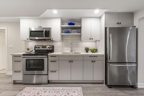 Photo 9 at 11 Tynevale Drive, Richview, Toronto