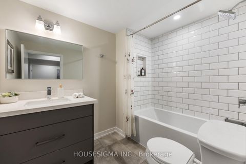 Photo 11 at 11 Tynevale Drive, Richview, Toronto