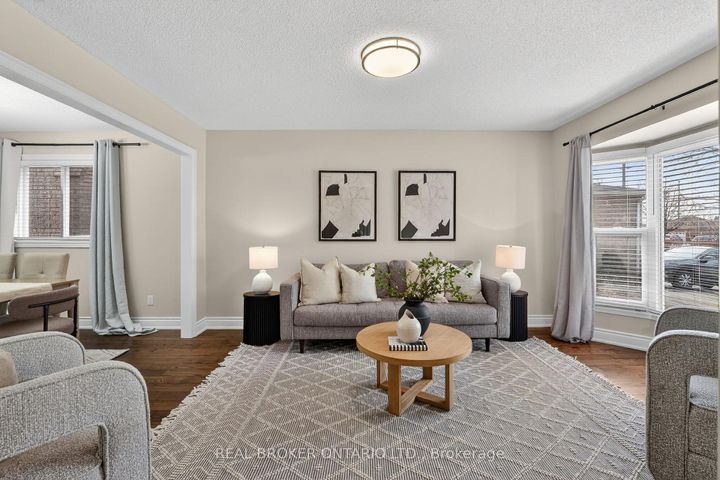 Photo 8 at 4705 Rathkeale Road, East Credit, Mississauga