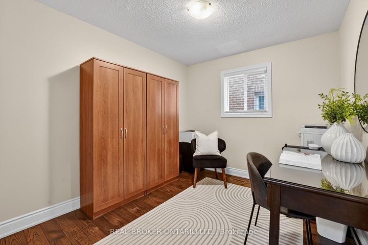 Photo 22 at 4705 Rathkeale Road, East Credit, Mississauga