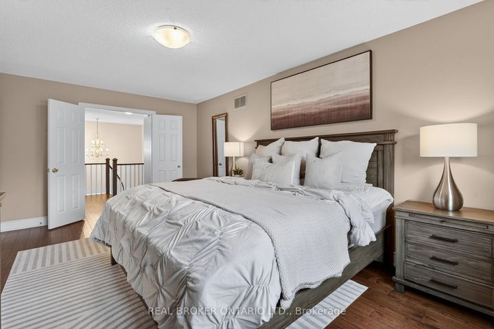 Photo 26 at 4705 Rathkeale Road, East Credit, Mississauga