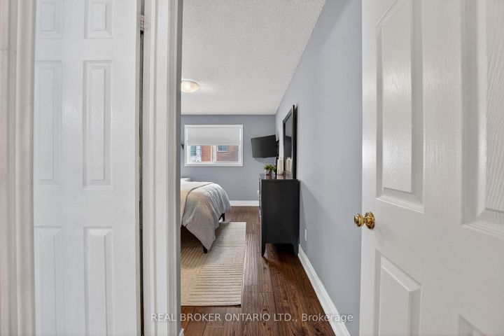 Photo 29 at 4705 Rathkeale Road, East Credit, Mississauga