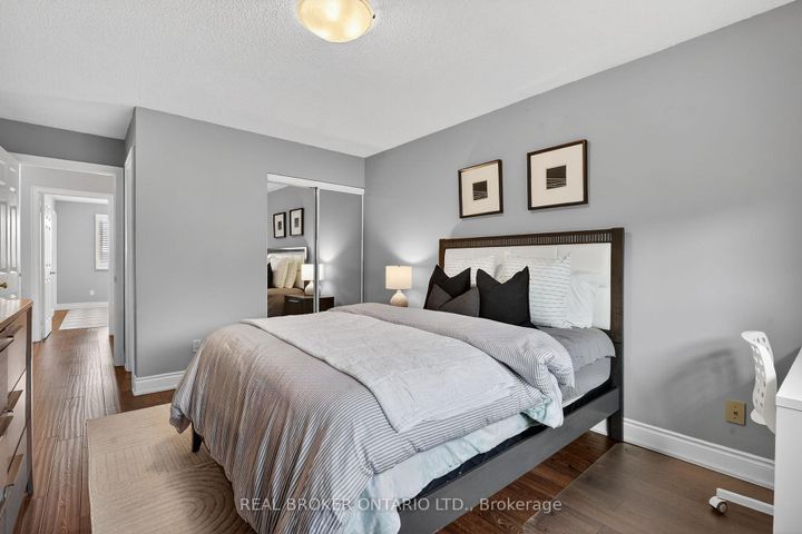 Photo 31 at 4705 Rathkeale Road, East Credit, Mississauga