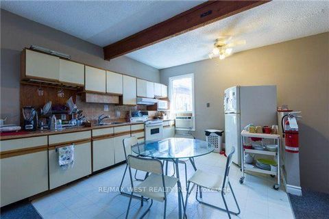 Photo 6 at 61 Homewood Avenue, South St. James Town, Toronto