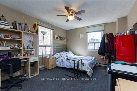 Photo 10 at 61 Homewood Avenue, South St. James Town, Toronto