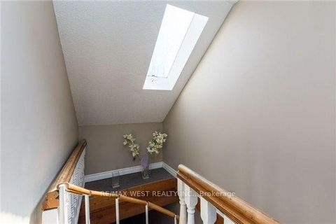 Photo 13 at 61 Homewood Avenue, South St. James Town, Toronto