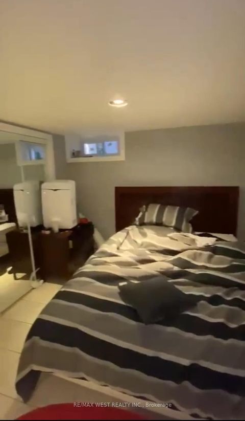 Photo 21 at 61 Homewood Avenue, South St. James Town, Toronto