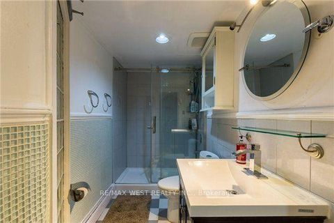 Photo 22 at 61 Homewood Avenue, South St. James Town, Toronto