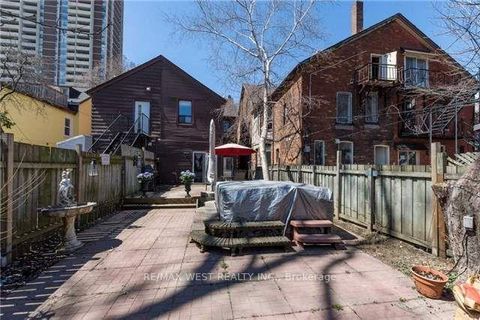 Photo 24 at 61 Homewood Avenue, South St. James Town, Toronto