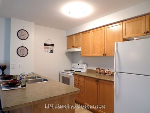 Photo 8 at 106 - 94 Aspen Springs Drive, Bowmanville, Clarington